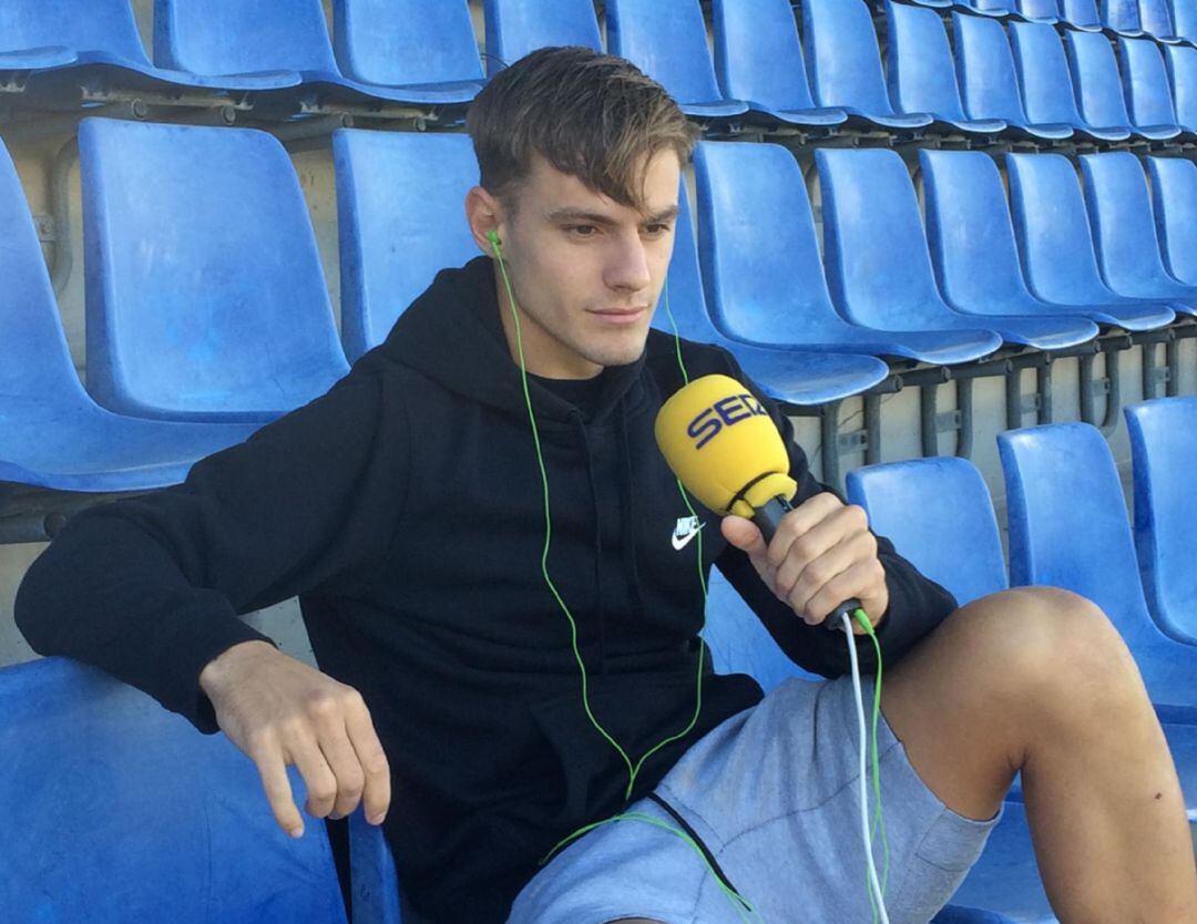 Dani Gómez, durante una entrevista con Radio Club Tenerife (SER).