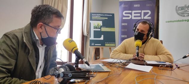 Hoy por Hoy Lorca ha realizado su programa desde la Comunidad de Regantes para hablar de sostenibilidad y eficiencia energética