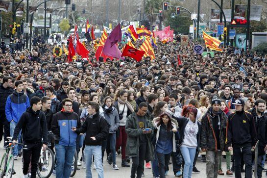 Los estudiantes de Zaragoza se manifestaron desde el campus San Francisco