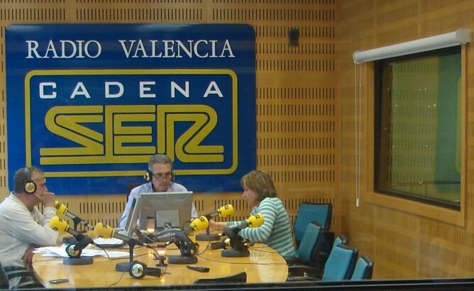 La consellera Isabel Bonig ha estado en el programa Hoy por Hoy Locos por Valencia
