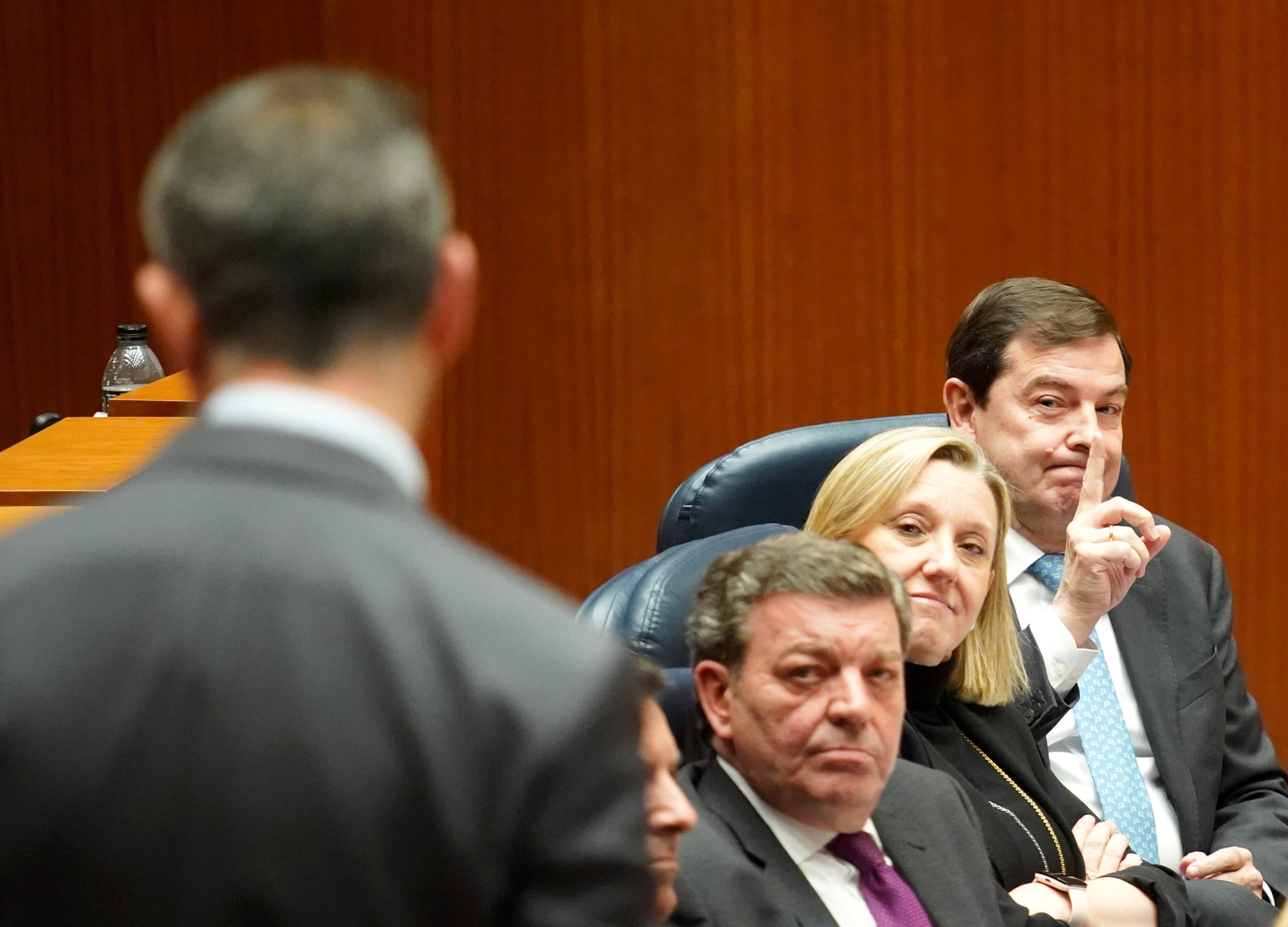 Primera jornada del pleno de las Cortes de Castilla y León que comienza con la comparecencia del presidente de la Junta, Alfonso Fernández Mañueco, sobre la ‘trama eólica’ y continúa con las preguntas de control al Ejecutivo.