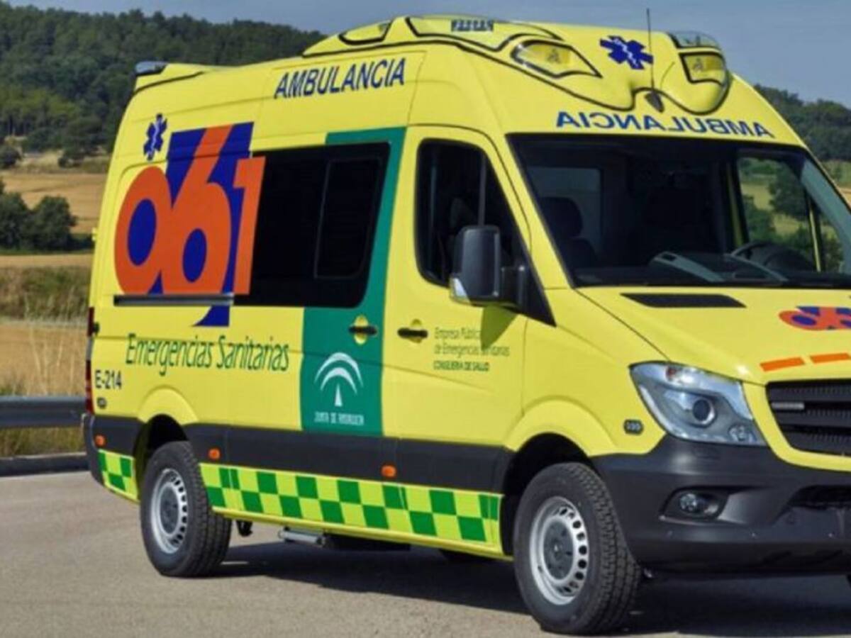 Un fallecido tras una colisión frontal entre un turismo y una motocicleta en Tarifa