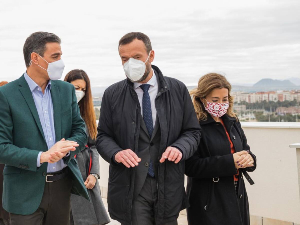 Se cierra una reunión con el secretario de estado de Agenda Urbana para la financiación del ARRU de San Antón