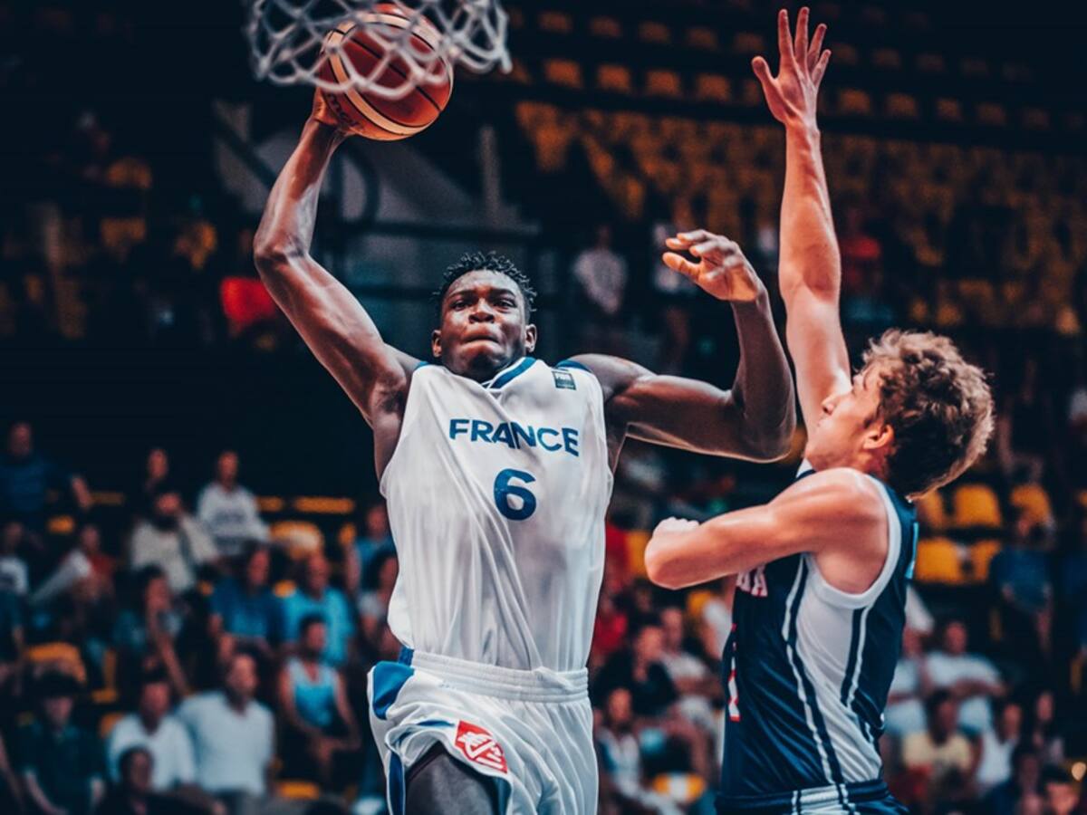 Joshua Mballa se une al juego interior del Palencia Baloncesto