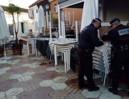 La Policía Local de Córdoba clausura un local de ocio. Imagen de archivo