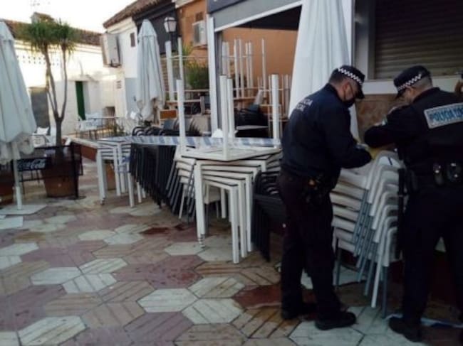 La Policía Local de Córdoba clausura un local de ocio. Imagen de archivo