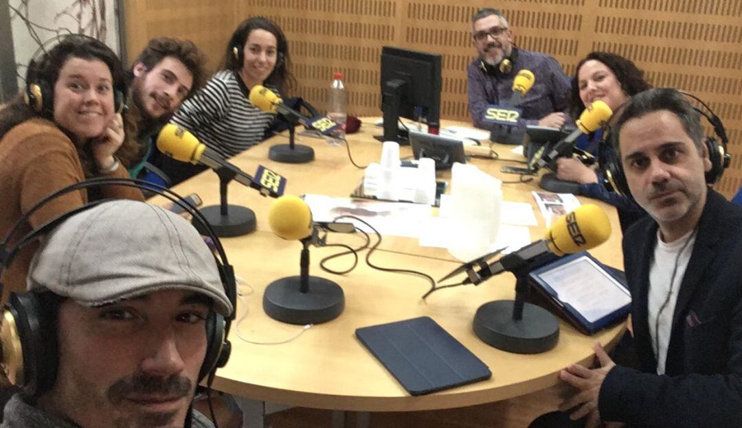 Los jueves en Hoy por hoy &#039;Le damos la vuelta a la actualidad&#039; con el mejor equipo: Ángel Cruz, Ropero y Oregáno