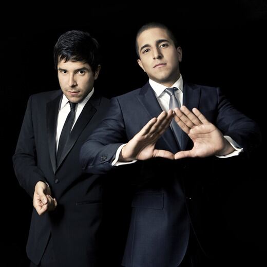 El duo Cali y El Dandee