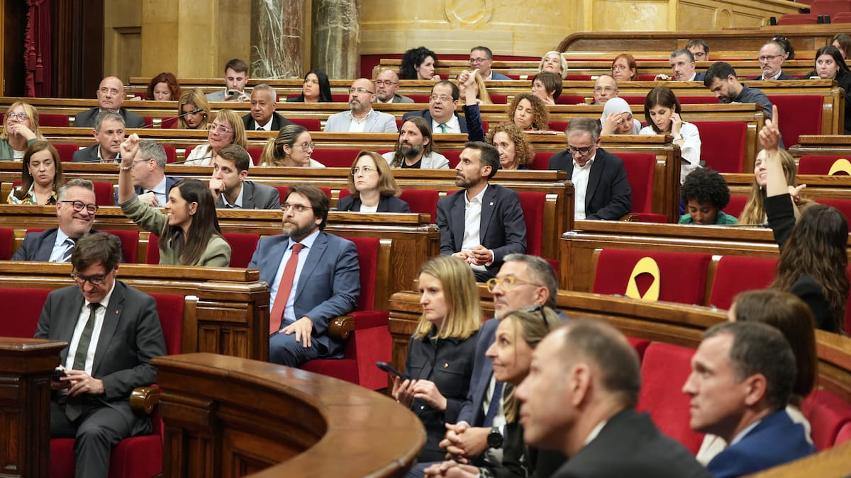 PSC, ERC i Comuns ultimen l'acord per incrementar la taxa turística