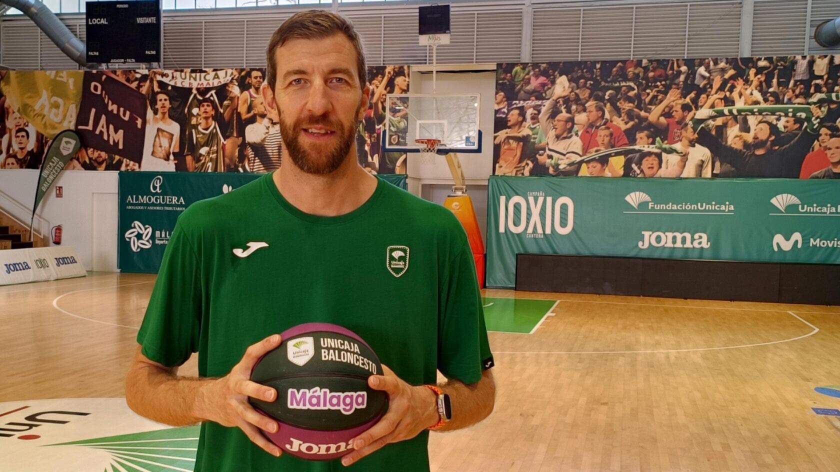 El ex jugador del Unicaja Fran Vázquez, se incorpora al cuerpo técnico del club cajista