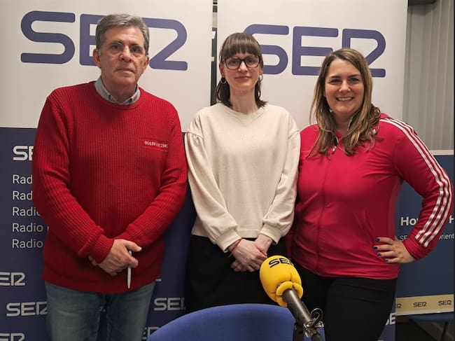 Ana Puyuelo y María Bernad en los estudios de Ser Aragón Oriental