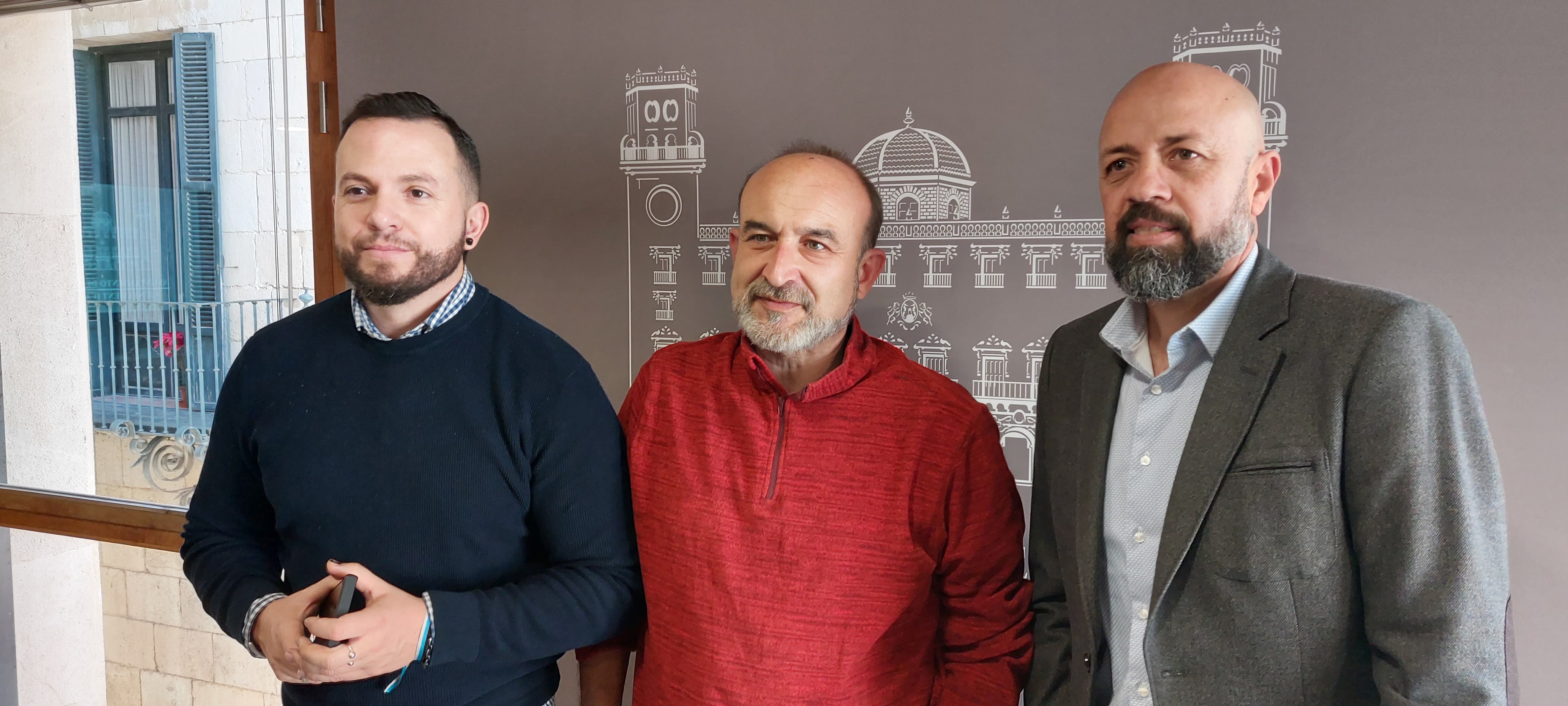 Rafa Mas, Manolo Cope y Emilio Ruiz tras la rueda de prensa en la que han anunciado la moción conjunta