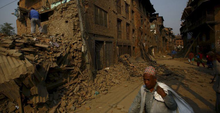 Casas destruidas en Bhaktapur tras el terremoto