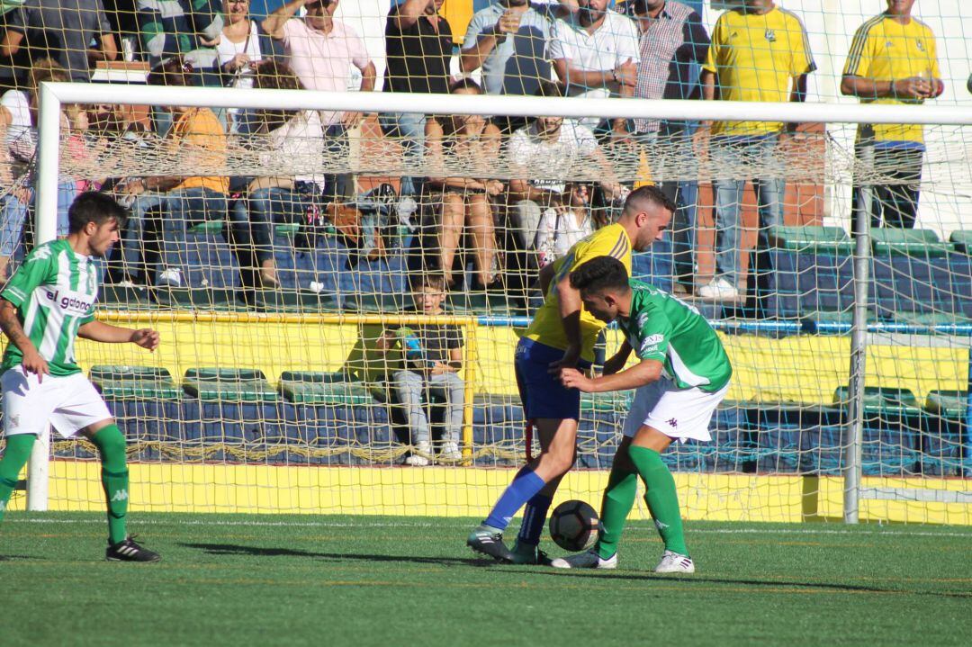 Un momento de un partido.