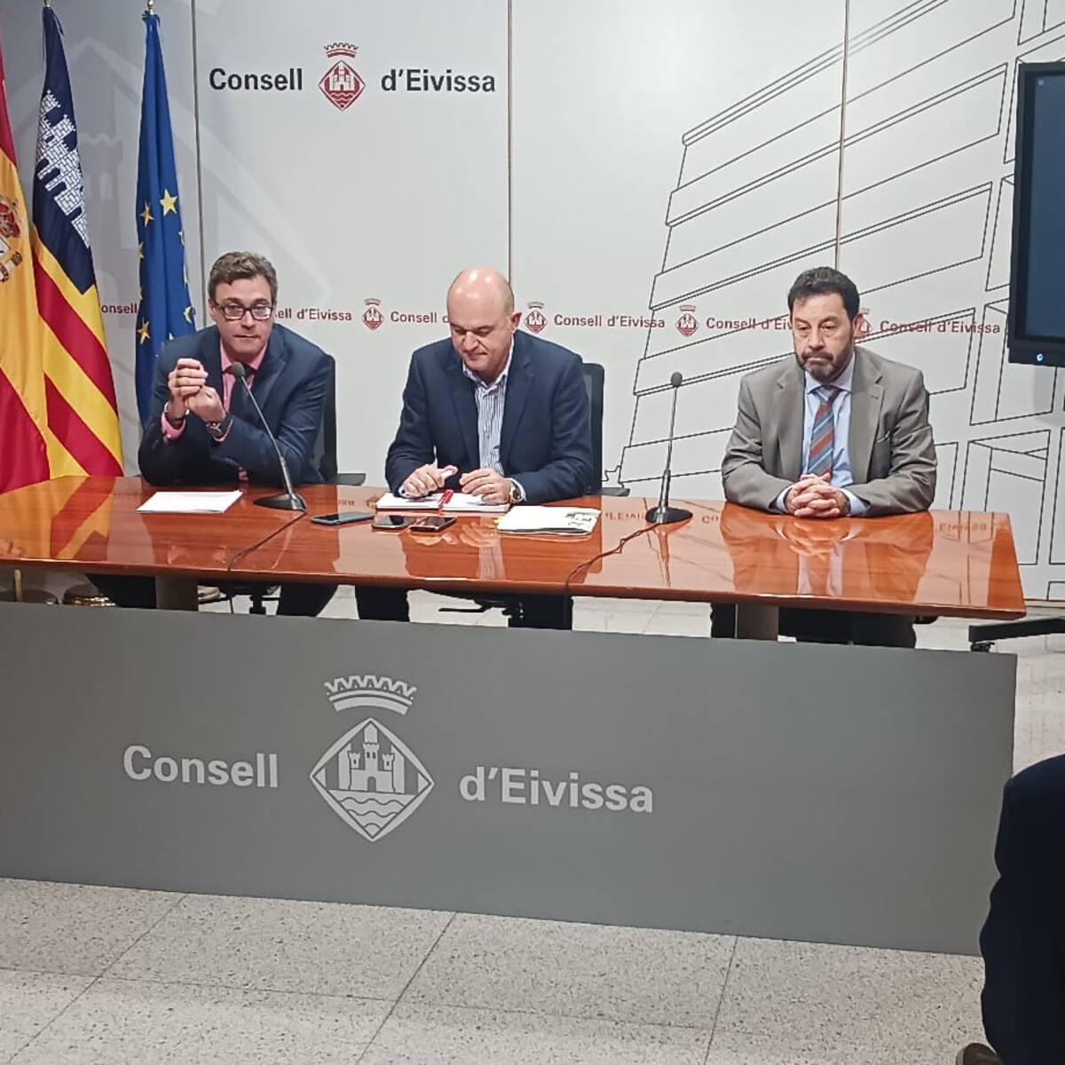 El Consell de Ibiza iniciará en 2024 las obras de la escuela de idiomas y la residencia de la Guardia Civil del Mar en sa Coma
