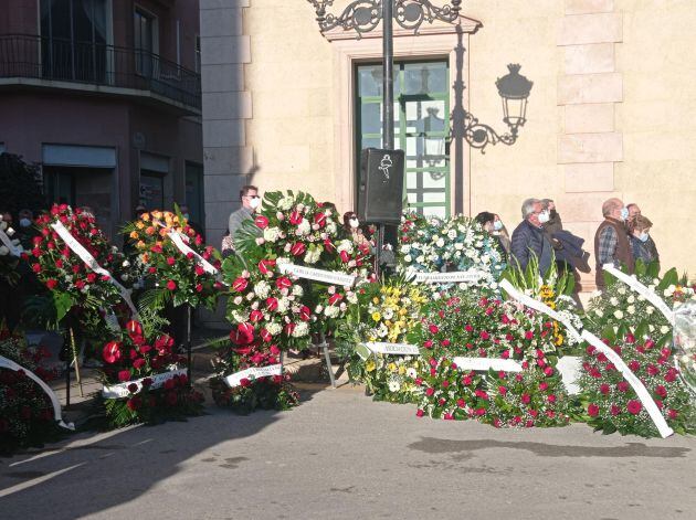 Coronas para despedir a Juan José Cánovas