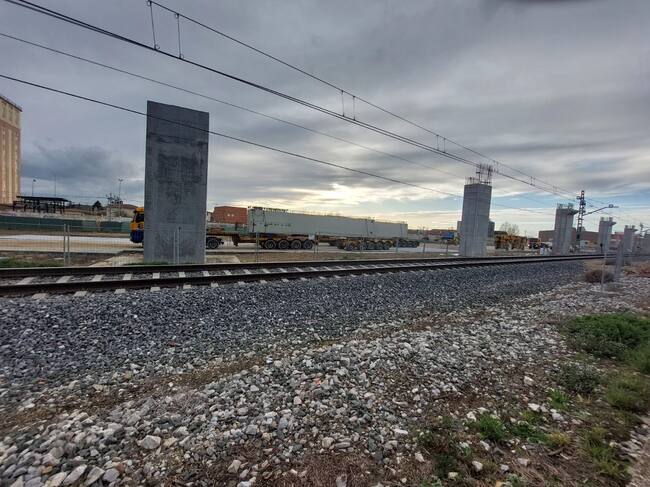 Los vehículos especiales llegan a la zona