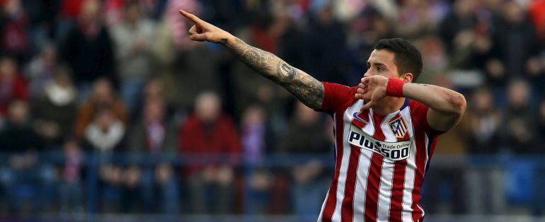 Giménez celebra el gol del empate en el Calderón