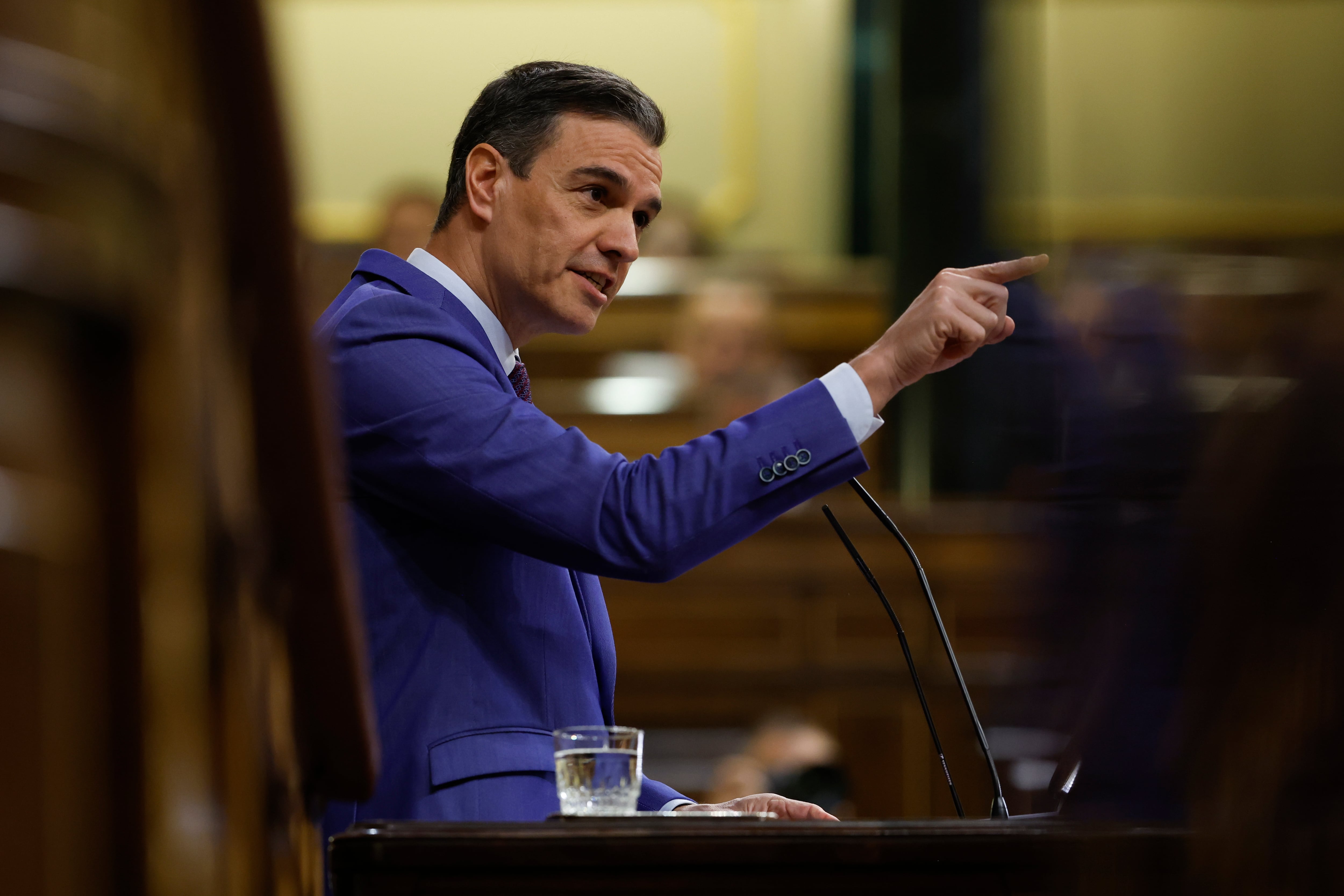 MADRID, 21/03/2023.- El presidente del Gobierno, Pedro Sánchez, interviene en el debate de la moción de censura de Vox contra el presidente del Gobierno, Pedro Sánchez, con el profesor Ramón Tamames como candidato a la Presidencia, este martes en el Congreso de los Diputados. EFE/J.J.Guillén
