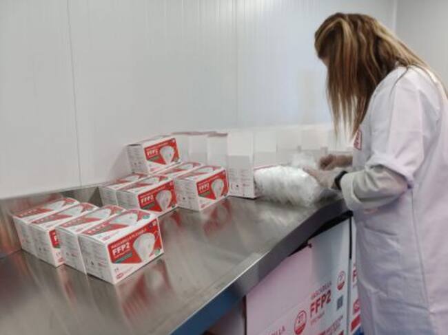Producción de mascarillas FFP2 en Marratxí.