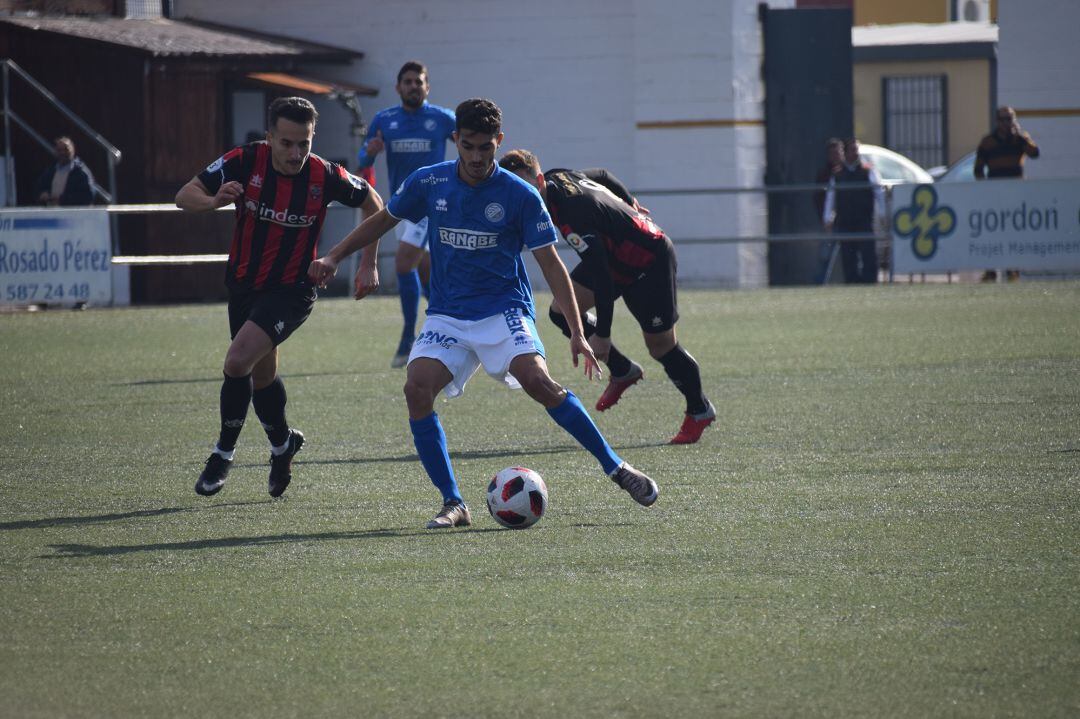 El Xerez DFC no pasó del empate ante el Cabecense