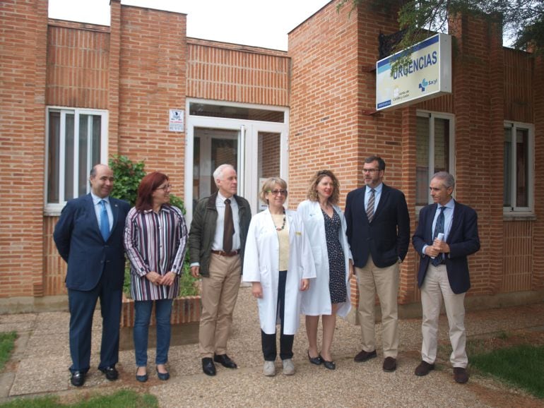 Visita al centro de salud de Villarramiel, en Palencia