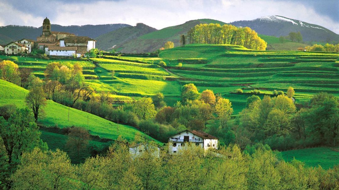 Paisaje del valle del Baztan (Navarra)