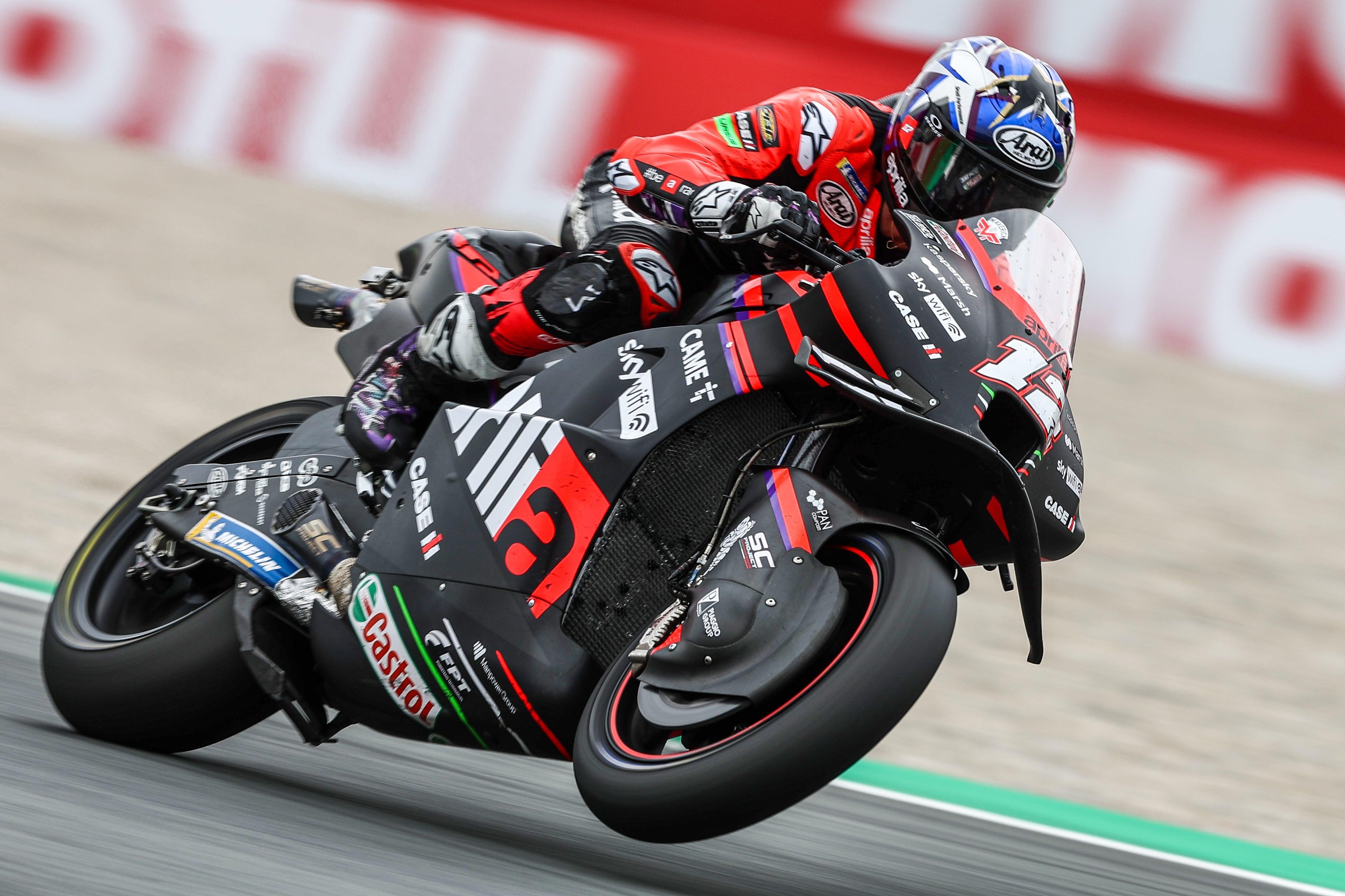 ASSEN - Maverick Vinales (SPA) on his Aprilia in action during the MotoGP final on June 26, 2022 at the TT circuit of Assen, Netherlands. ANP VINCENT JANNINK (Photo by ANP via Getty Images)