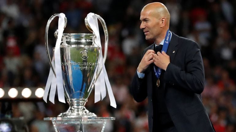 Zinedine Zidane, con su tercera Champions League.