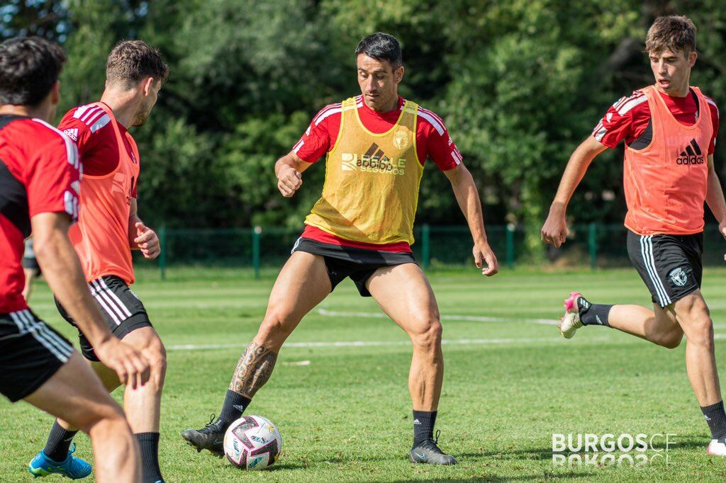 Saúl Berjón en un entrenamiento con el Burgos CF. / Foto: BCF Media