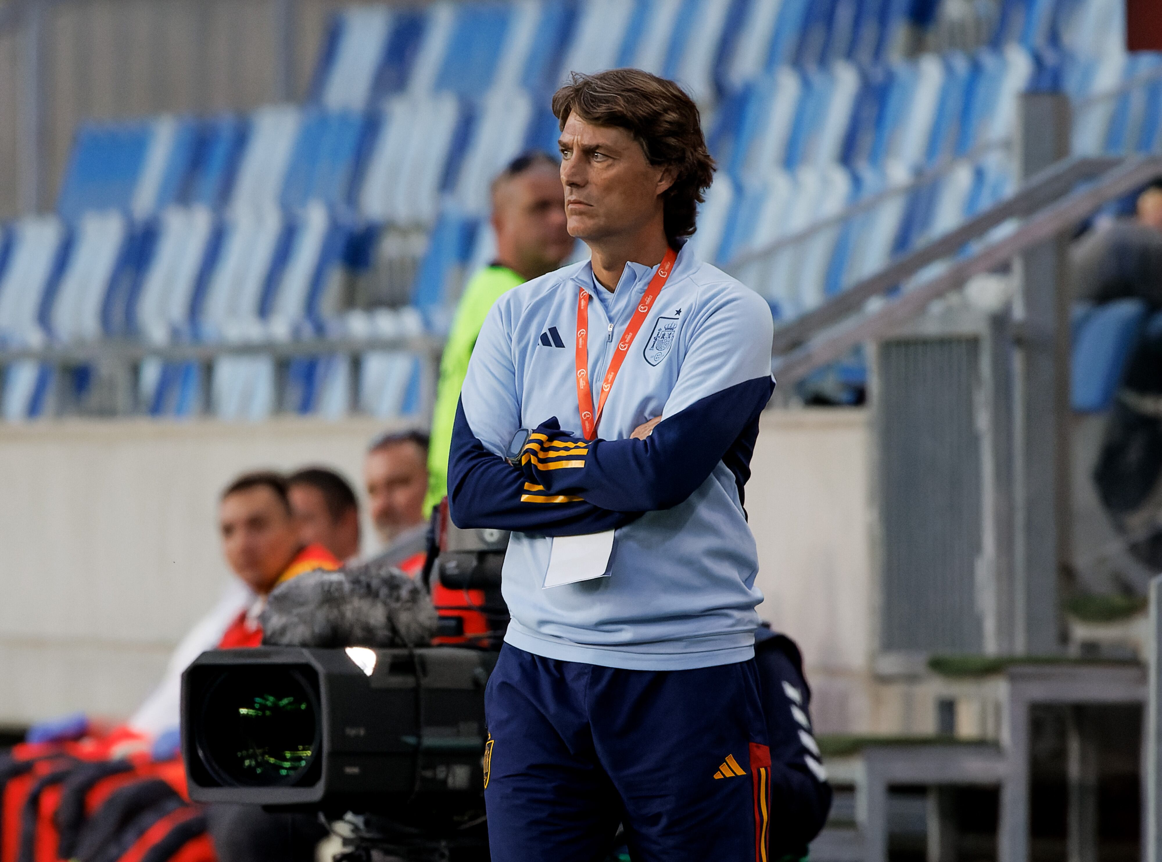 Julen Guerrero, durante un partido del Europeo sub 17 de 2023, en el que dirigía a la selección española