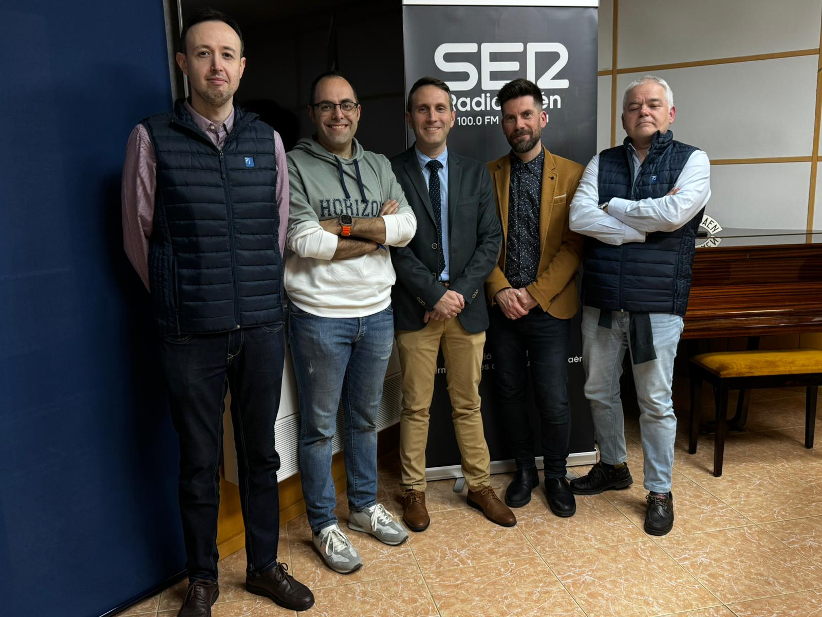 Parte del equipo de Hoy por Hoy &#039;Especial Pasión en Jaén&#039;, de Cadena SER, que se emite durante toda la Semana Santa