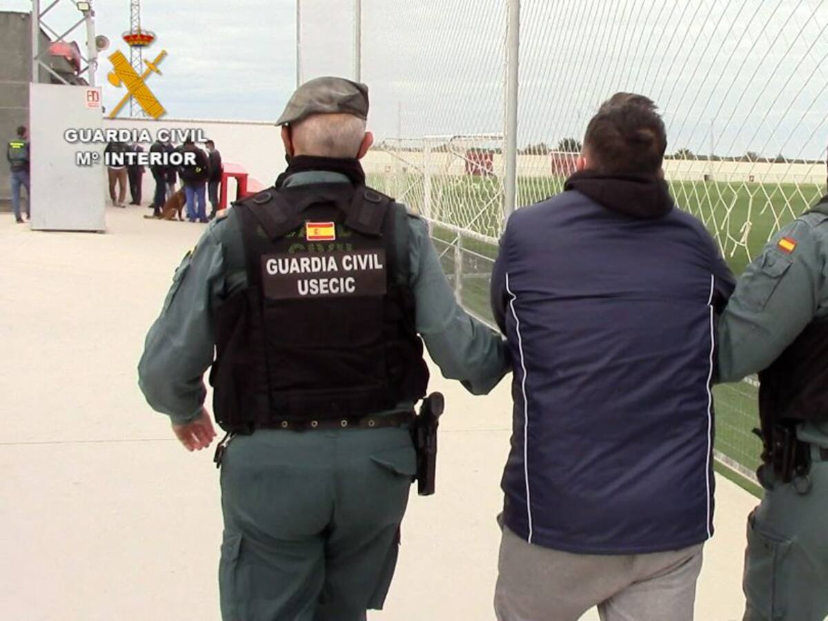 La Guardia Civil interviene al "Doro" más de tres millones de euros procedentes del narcotráfico