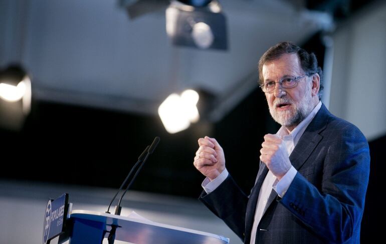 El PP pide a Rajoy que adelante los nombres de sus candidatos