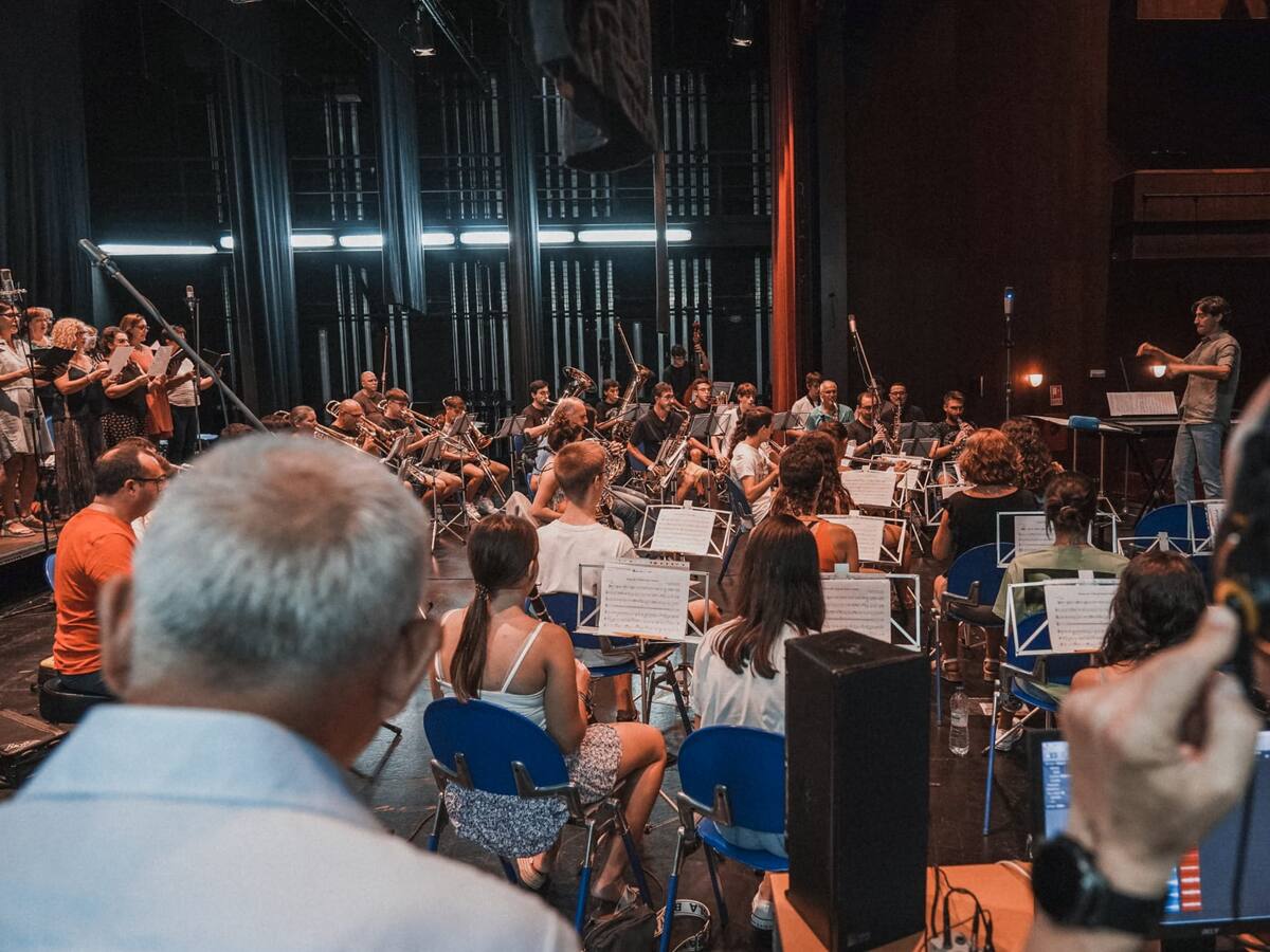 La Escuela de Música del Grau de Gandia publica un disco con ocho himnos representativos de la ciudad