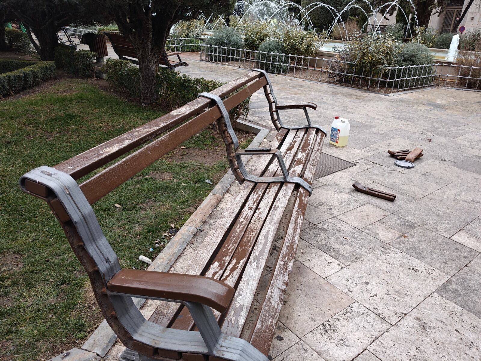 Albacete inicia una campaña contra los actos vandálicos.