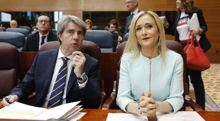 Cristina Cifuentes y Ángel Garrido en la Asamblea de Madrid