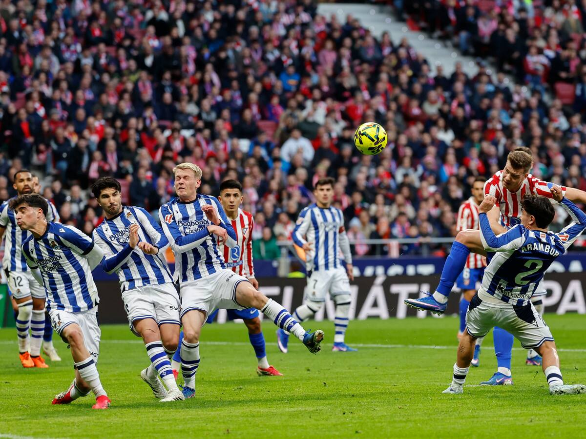 Aquiles deberá esquivar la flecha de Paris: el balón parado frente a Osasuna, la prueba de fuego