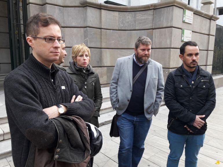 Manuel Morales, durante la denuncia.