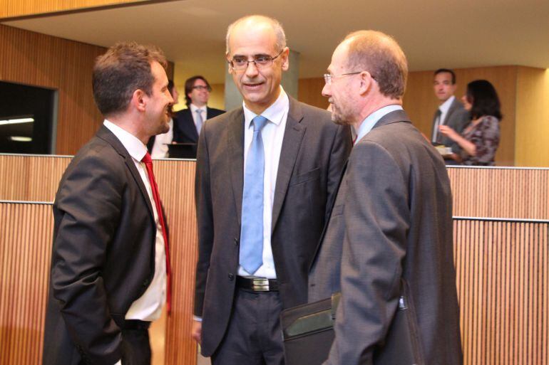 López amb Naudi (SDP) i el cap de Govern, Antoni Martí