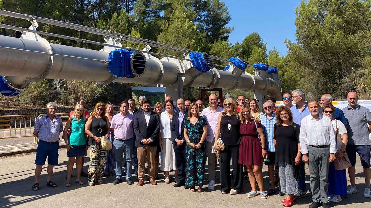 Pilar Bernabé, delegada del govern, visita les obres del Pantà de Bellús