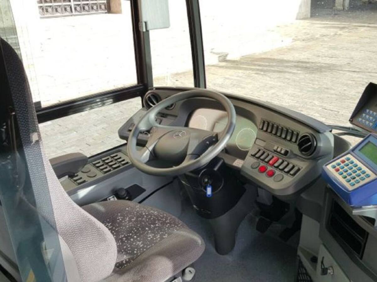 Asociaciones de vecinos de Palencia reclaman marquesinas de autobús