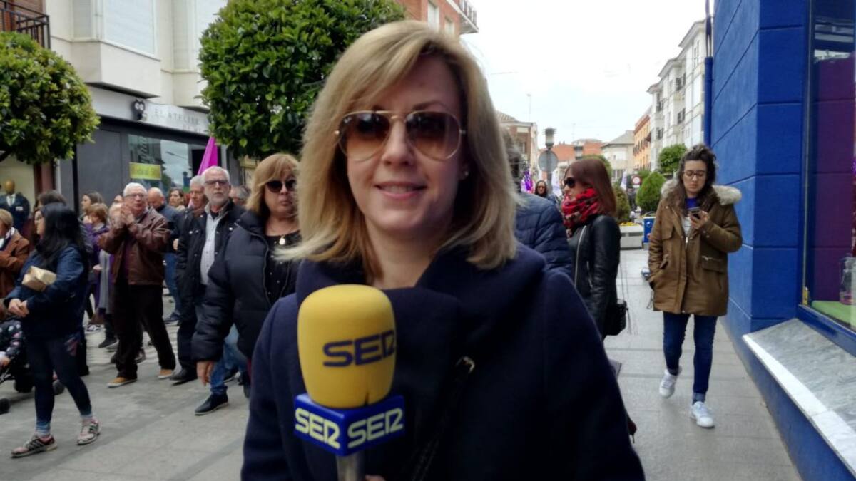 "Algunos pensaban que era una rubia mujer florero metida en política"