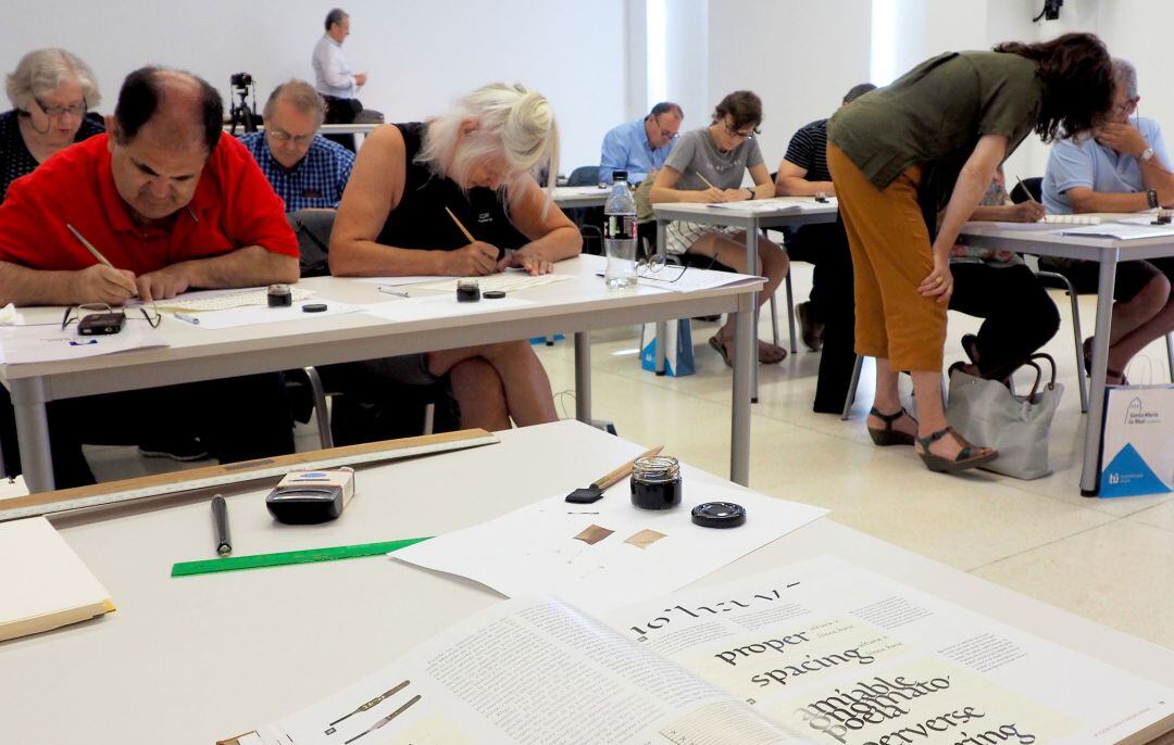 La Fundación Santa María la Real organiza estas jornadas sobre caligrafía y música medieval