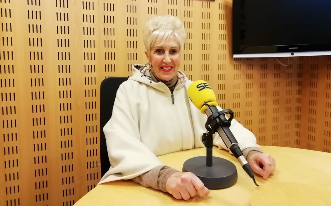 Iciar Mintegui, en los estudios de Radio San Sebastián. 
