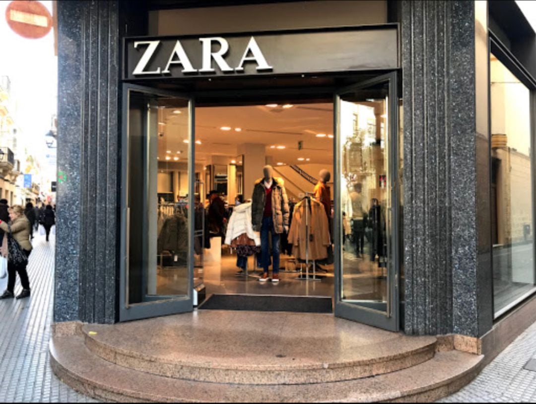 Imagen de la tienda de Zara Hombres entre Columela y Palillero