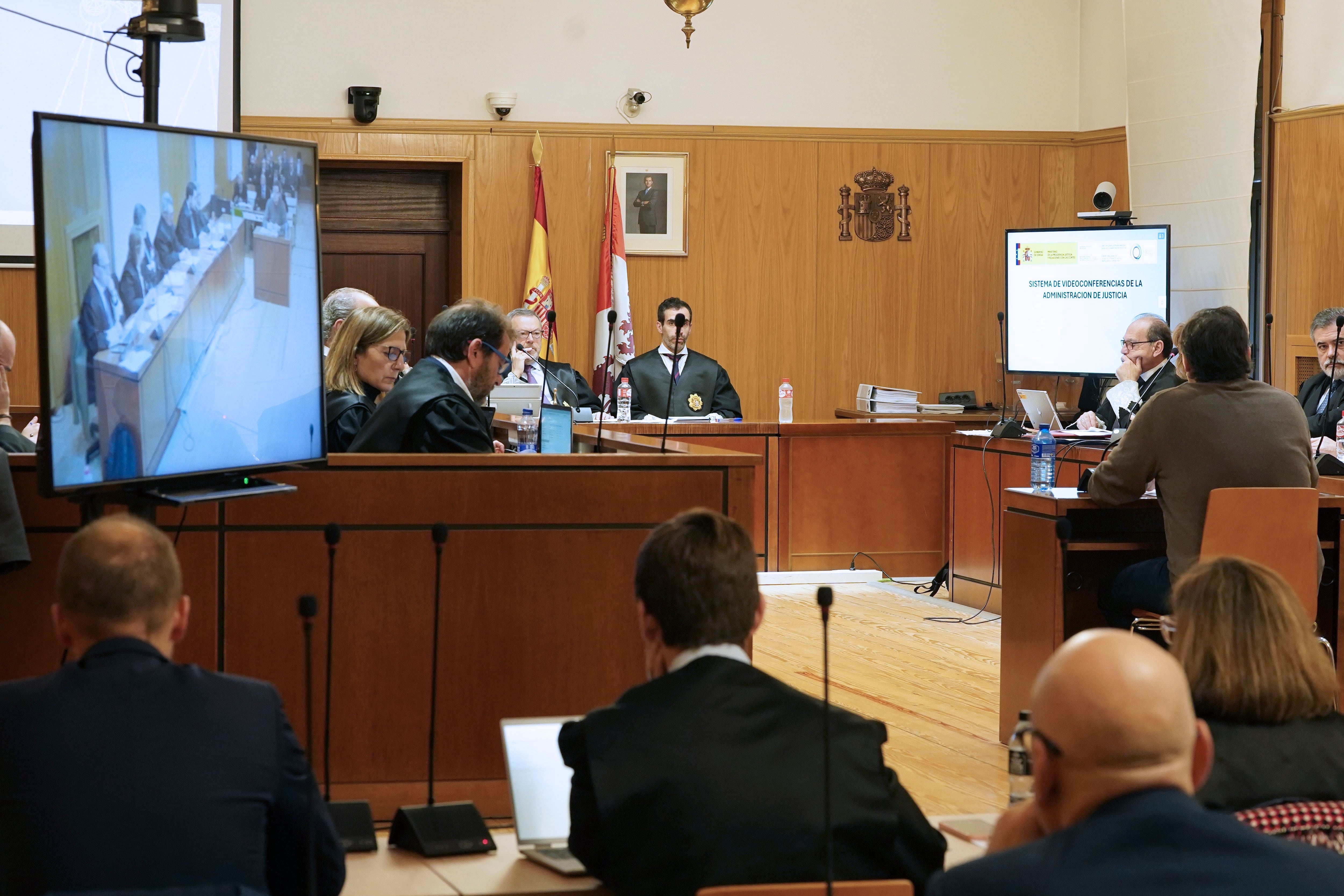 El exviceconsejero de Economía, Rafael Delgado, declara como acusado