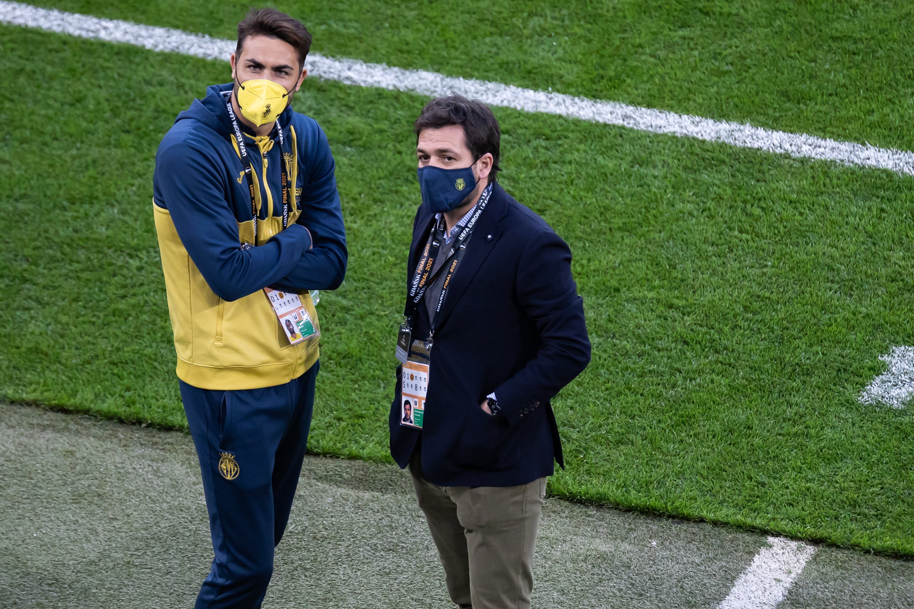 Fernando Roig Negueroles, director ejecutivo del Villarreal CF, junto a Vicente Iborra