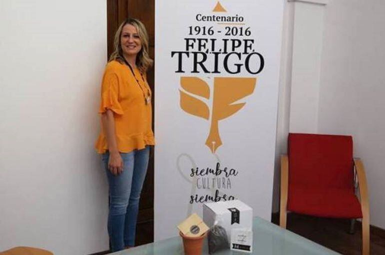 Mónica Calurano Concejala del Premio