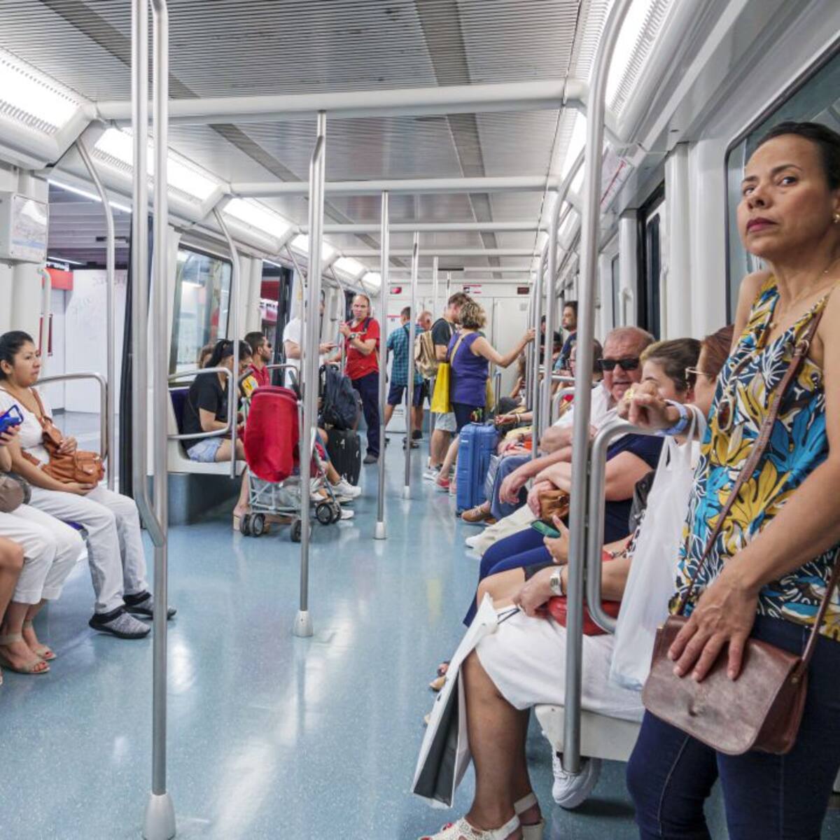 El 40% de les dones han patit assetjament mentre es desplaçaven de dia per Barcelona